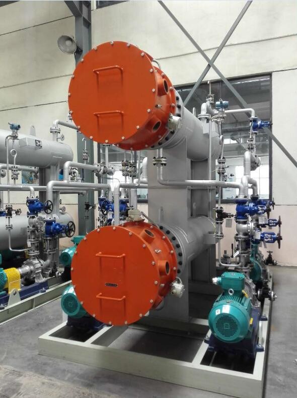 Horizontal Structure Thermal Oil Heater , Fluid Type Industrial Sized Heaters
