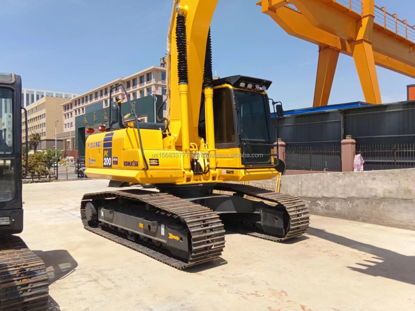 Original Komatsu PC200 Excavator 20TON Used Excavator with 1.2M³ Bucket Capacity