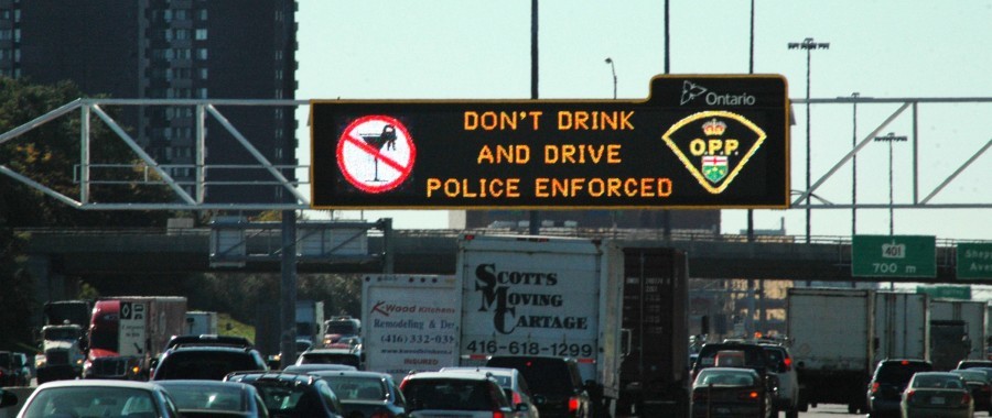 City Roadside Variable Message Sign P10 P16 P20 City Road Gantry Top Variable Message Sign Full Color LED display