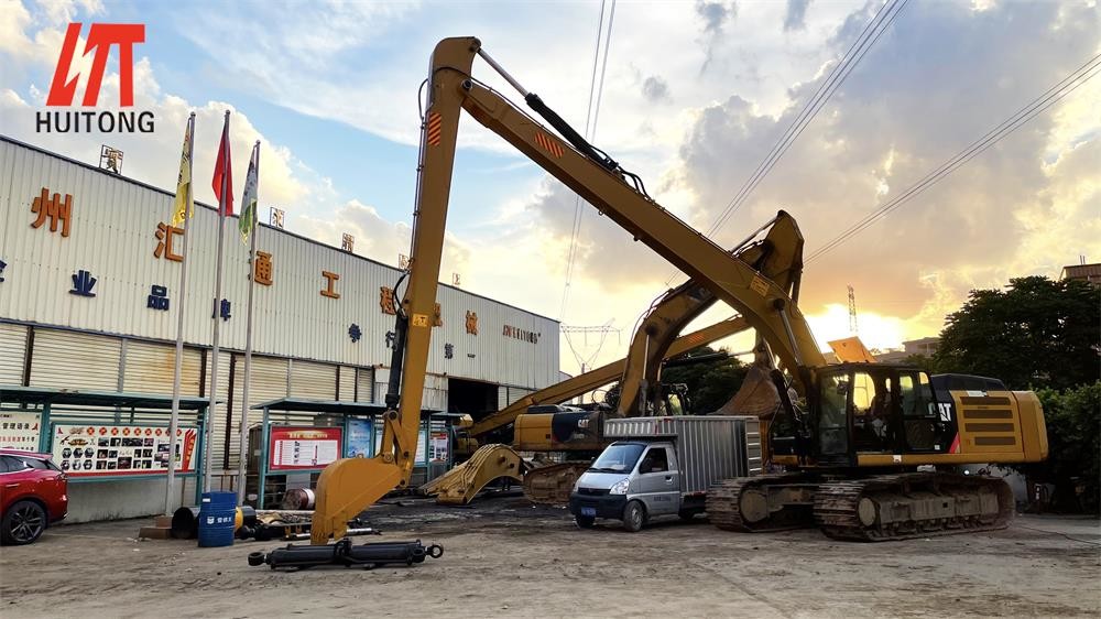 Q355B Hitachi EX220 Excavator Long Boom 0.4m3 Bucket
