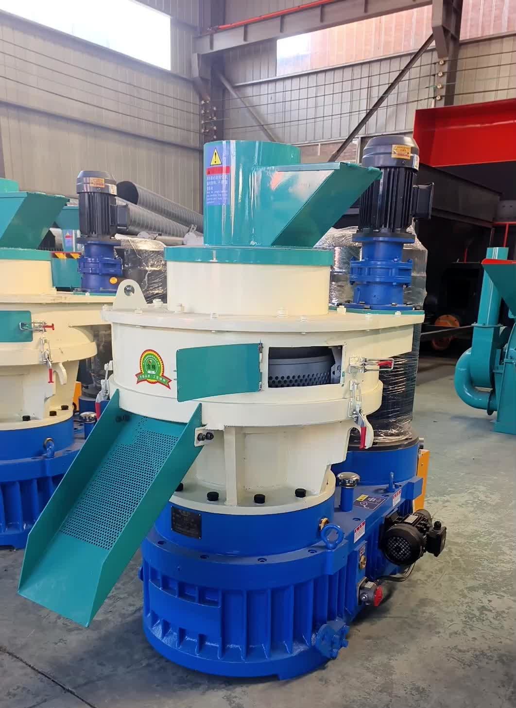 Biomass Sawdust Peanut Straw Husk Pellet Machine Vertical Pellet Machine
