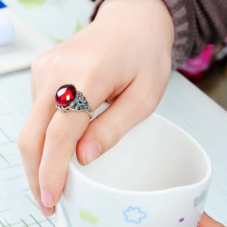 Thai Silver Jewelry Sterling Silver Red Cubic Zirconia Marcasite Ring (R111702)