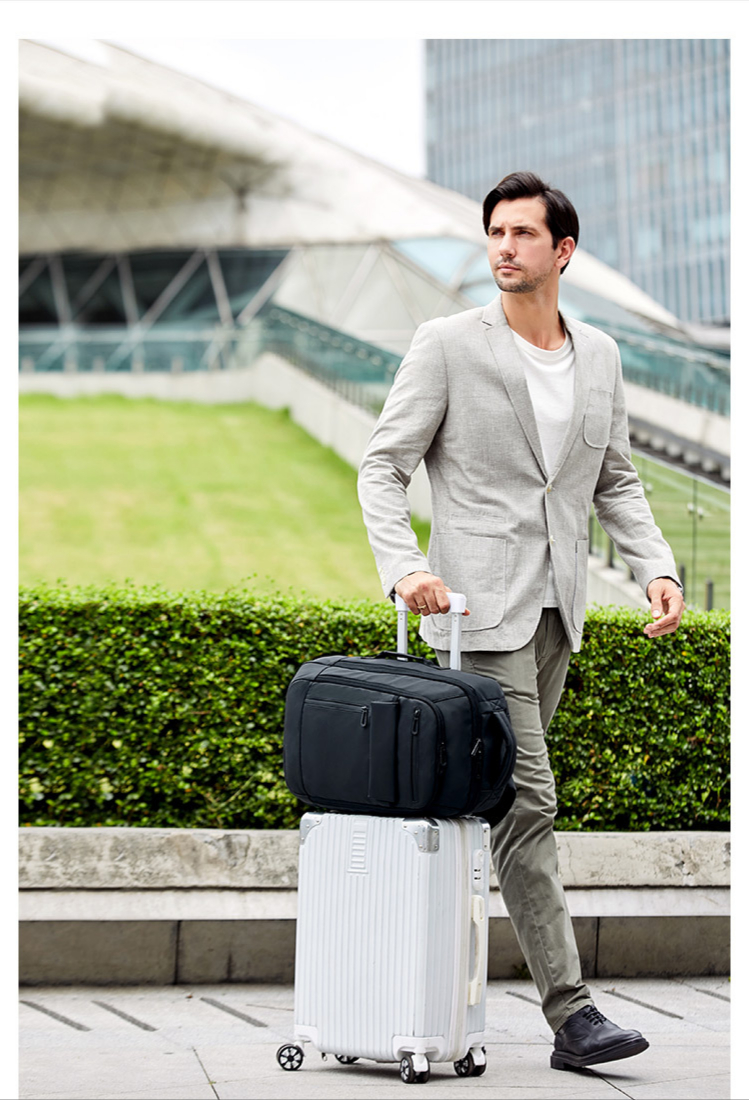 Anti Theft Waterproof 36 Litre Business Travel Backpack Polyester Lining
