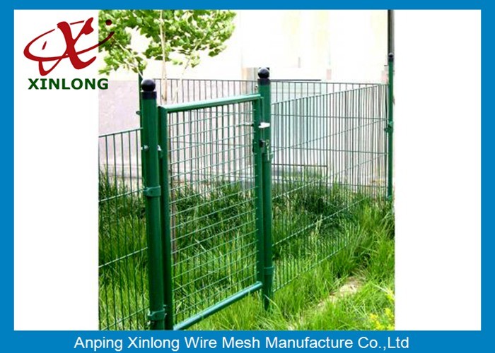 Customized Dark Green Welded Mesh Fence Gate For Private Yard and Garden
