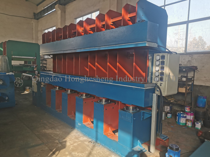 Long Press Large Rubber truck tread Vulcanizing Press 1200*2700mm 2000*2500mm