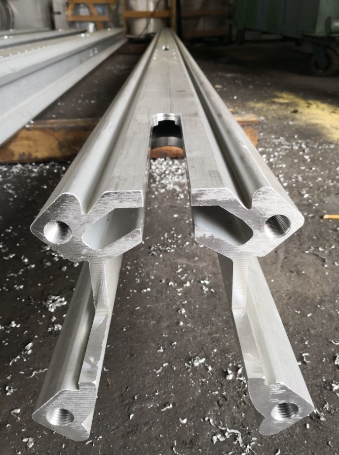 S1D Retractable Aluminium Extruded Profiles 4.1 Meters Length