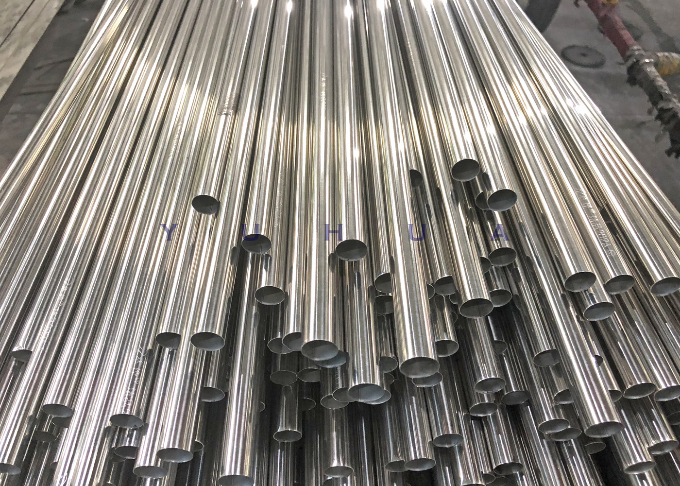 12mm OD 321 Stainless Steel Handrail Accessories Pipe Tubing 0.25mm Thick Decoiling