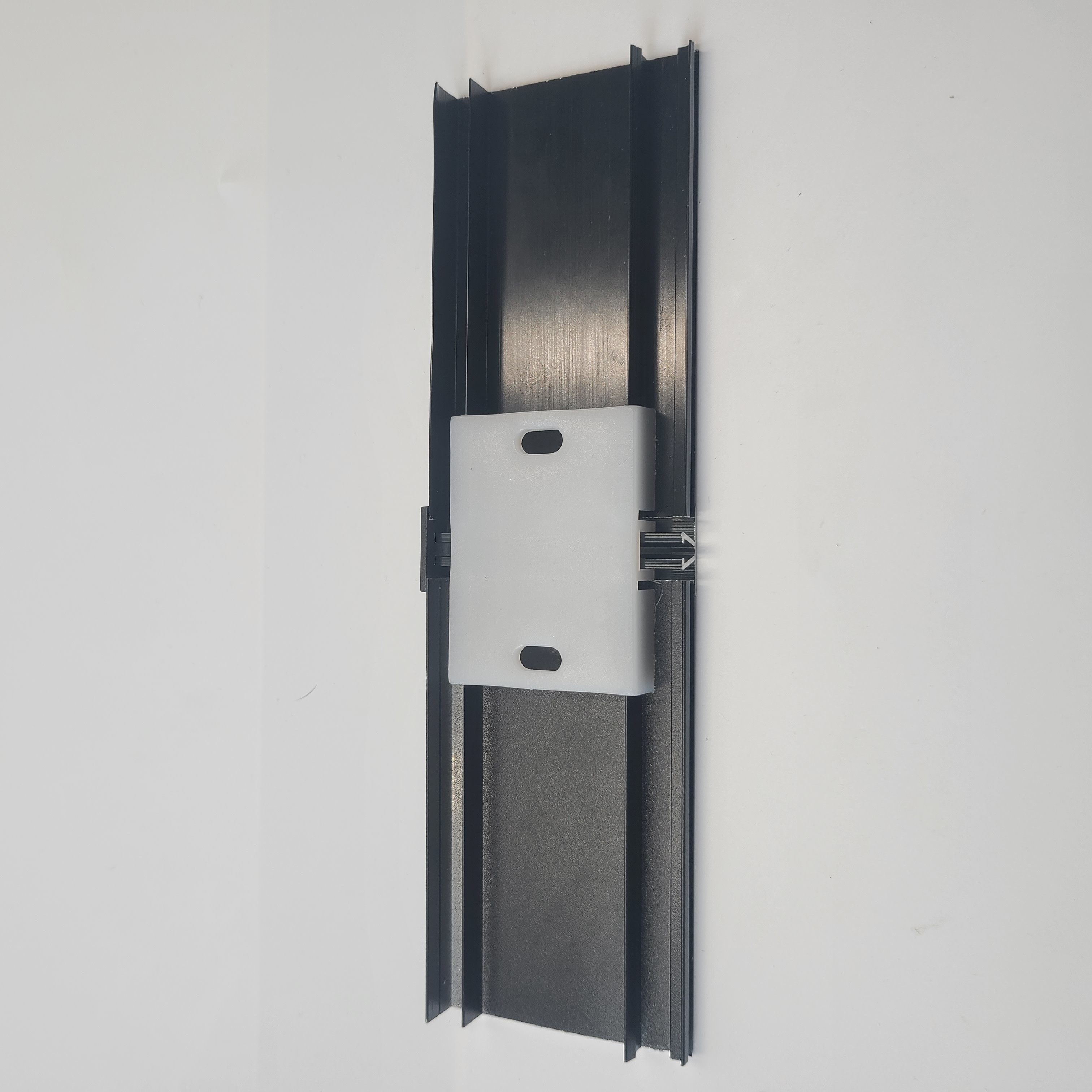1.2mm Aluminum Extruded Profile 6063 Extruded Aluminum Window Profile