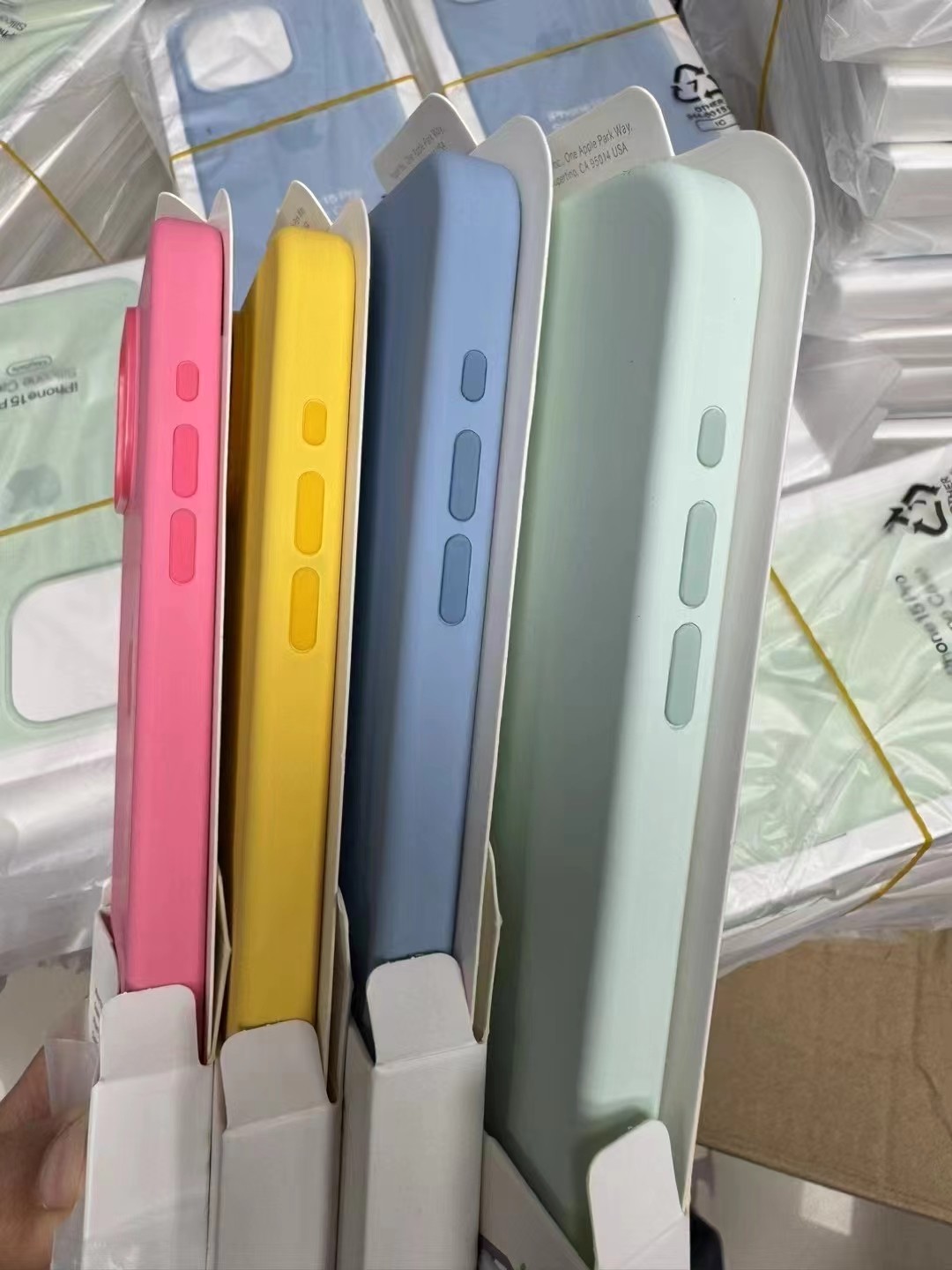 Colorful 3D Mobile Phone Case Silicone Phone Case Scratch Resistant