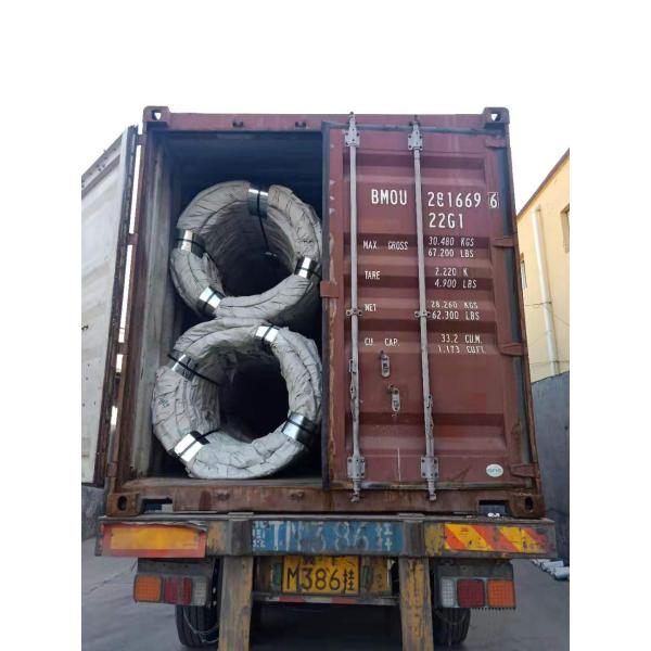 loading razor wire mesh