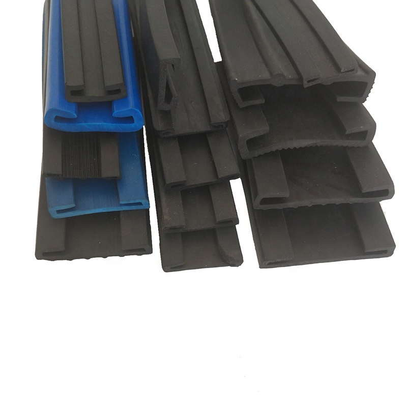 Extruded Processing Cold Room Door Rubber Seal in Black for High Humidity Areas