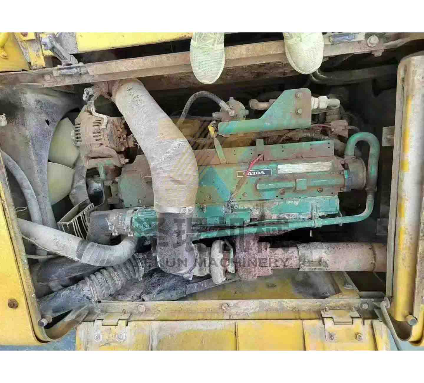 Original Volvo Ec290BLC Crawler Excavator 29t Hydraulic Digger Used with 6001-8000 Working Hours and Other Hydraulic Pump