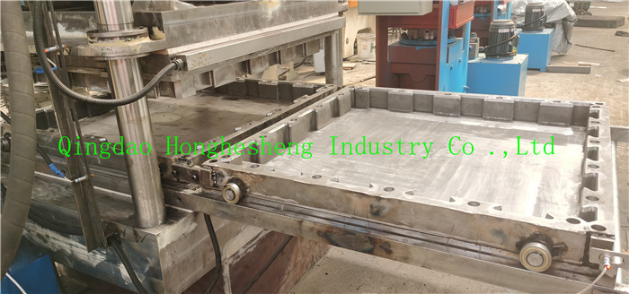CE ISO Certified 200t Rubber Tile Making Machine For Brick Vulcanizing