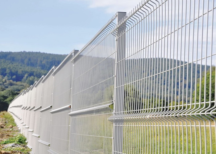 ISO Durable Powder Coat Welded 3D Wire Fencing By Wire Diameter 4.0mm