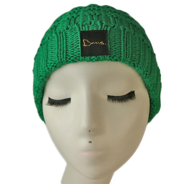High quality unisex customize logo green winter knitted hats caps for fashion