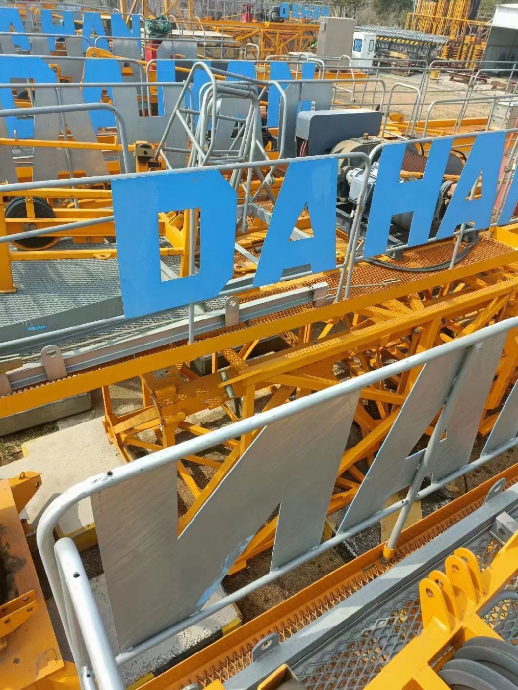 Dahan Used Tower Craneheavy Tower Crane for Sale