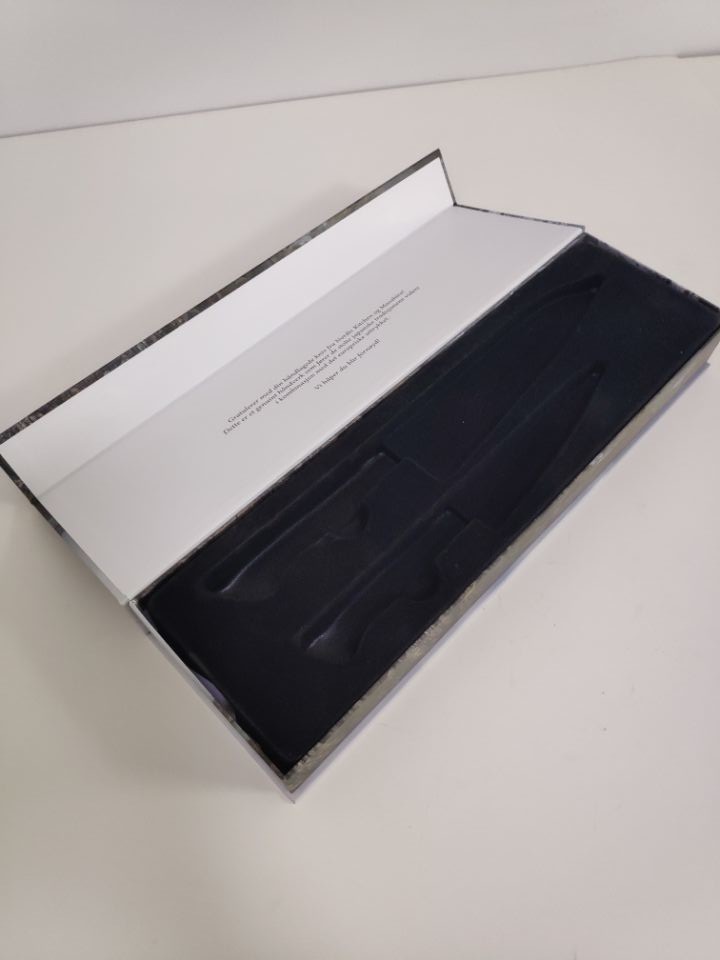 Customized cardboard book shape gift folding magnetic flap box for knife with innertray