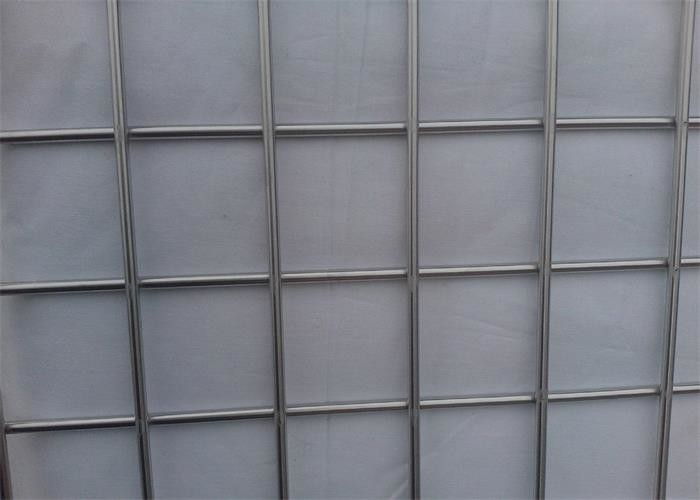 Weld 50x50mm Hole 4ft Galvanised Steel Mesh Panels Silver