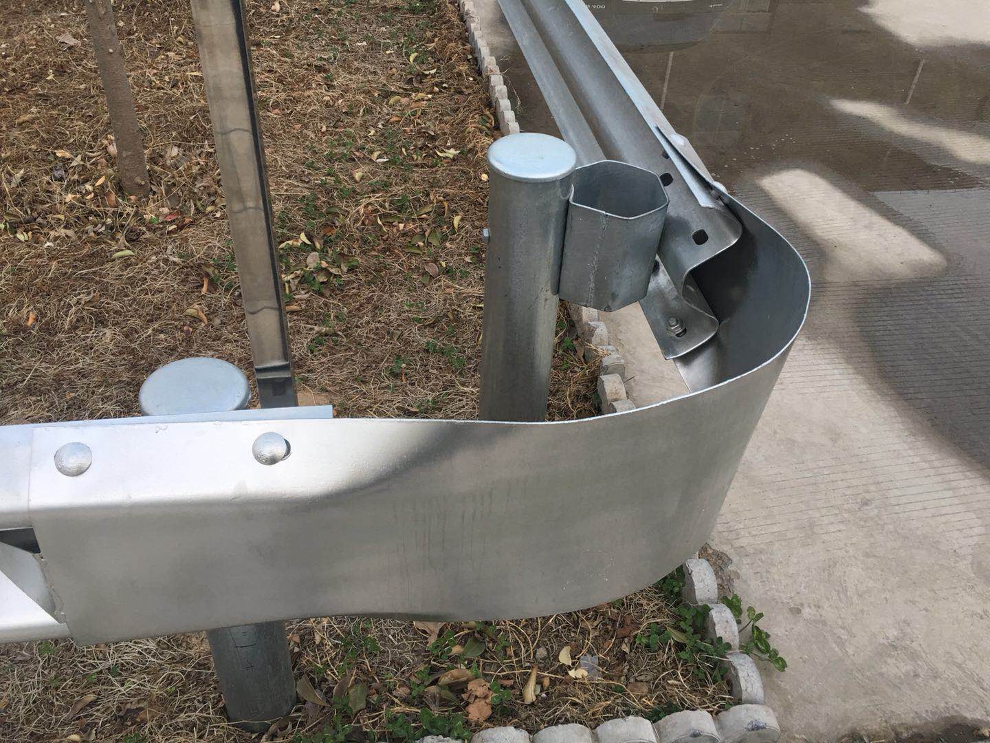 Highway Guardrail Steel Buffer End Galvanized Powder Coated Certified by ISO9001 2000