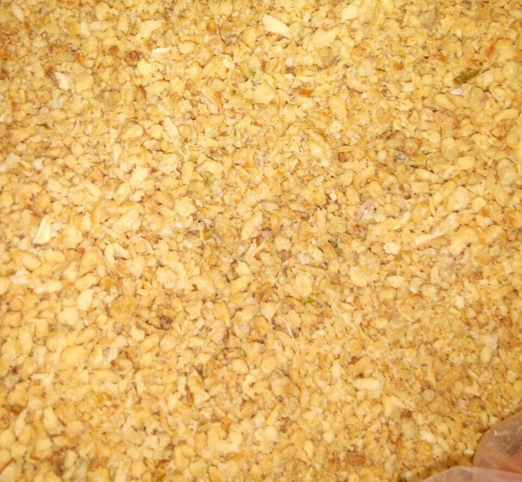 Delicious 30*30mm 2% Ash Fried Garlic Granules