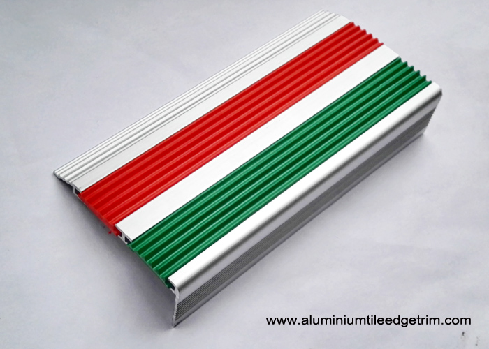 Aluminium Stair Tread Nosing With PVC Vinyl Inserted