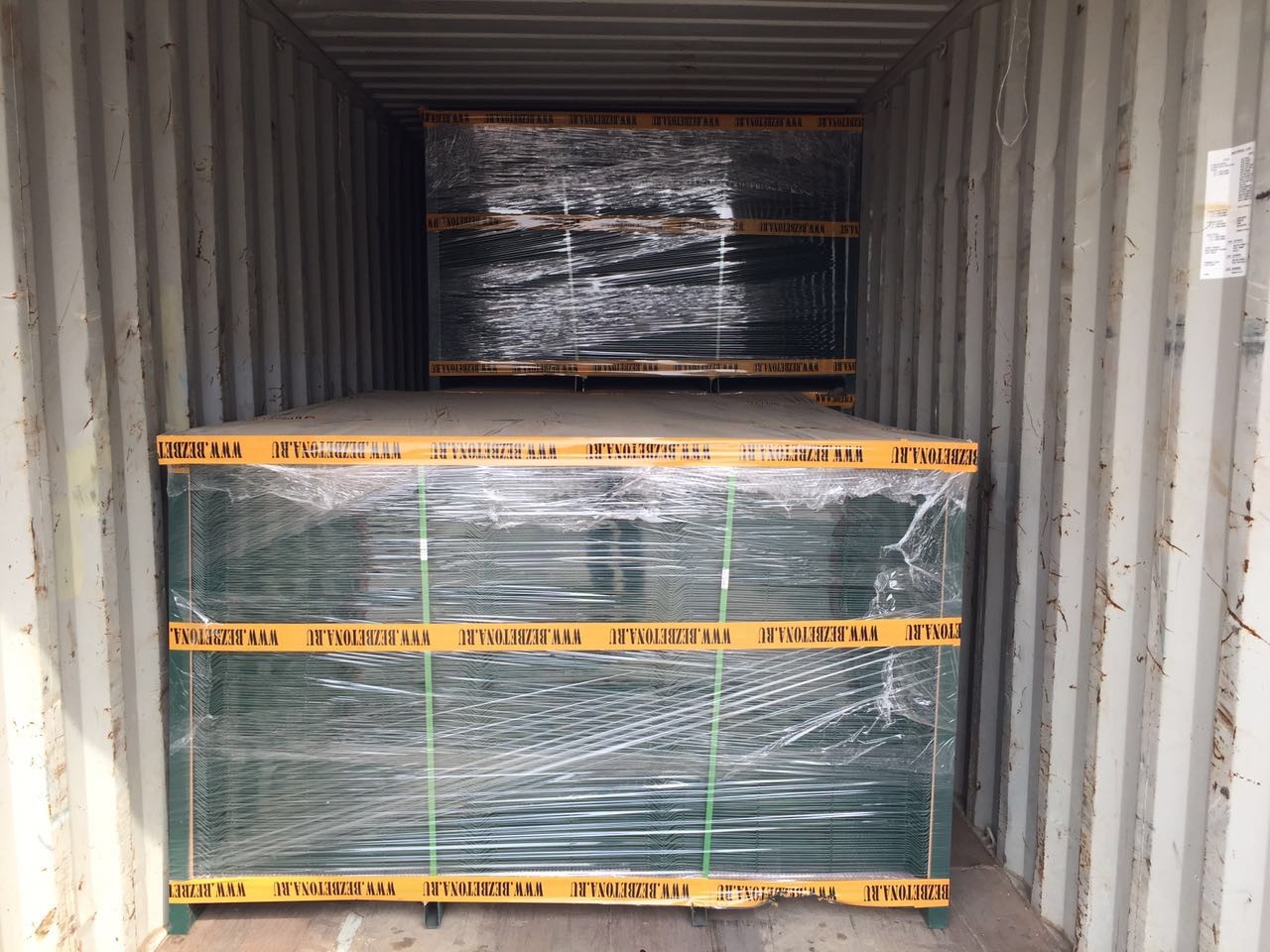 3V Folds Welded Wire Mesh Fence for Sale