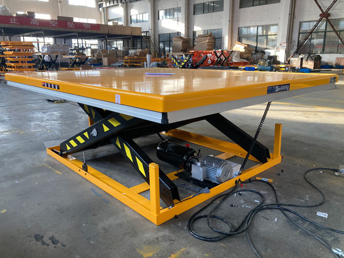 2.2KW 4T Heavy Duty Stationary Lift Table For Work Process Optimization