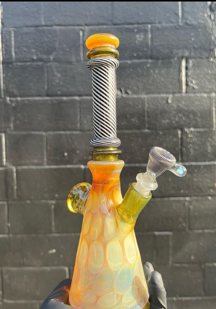 6Inches Small Handy Borosilicate Glass Bongs Smoking Water Pipe