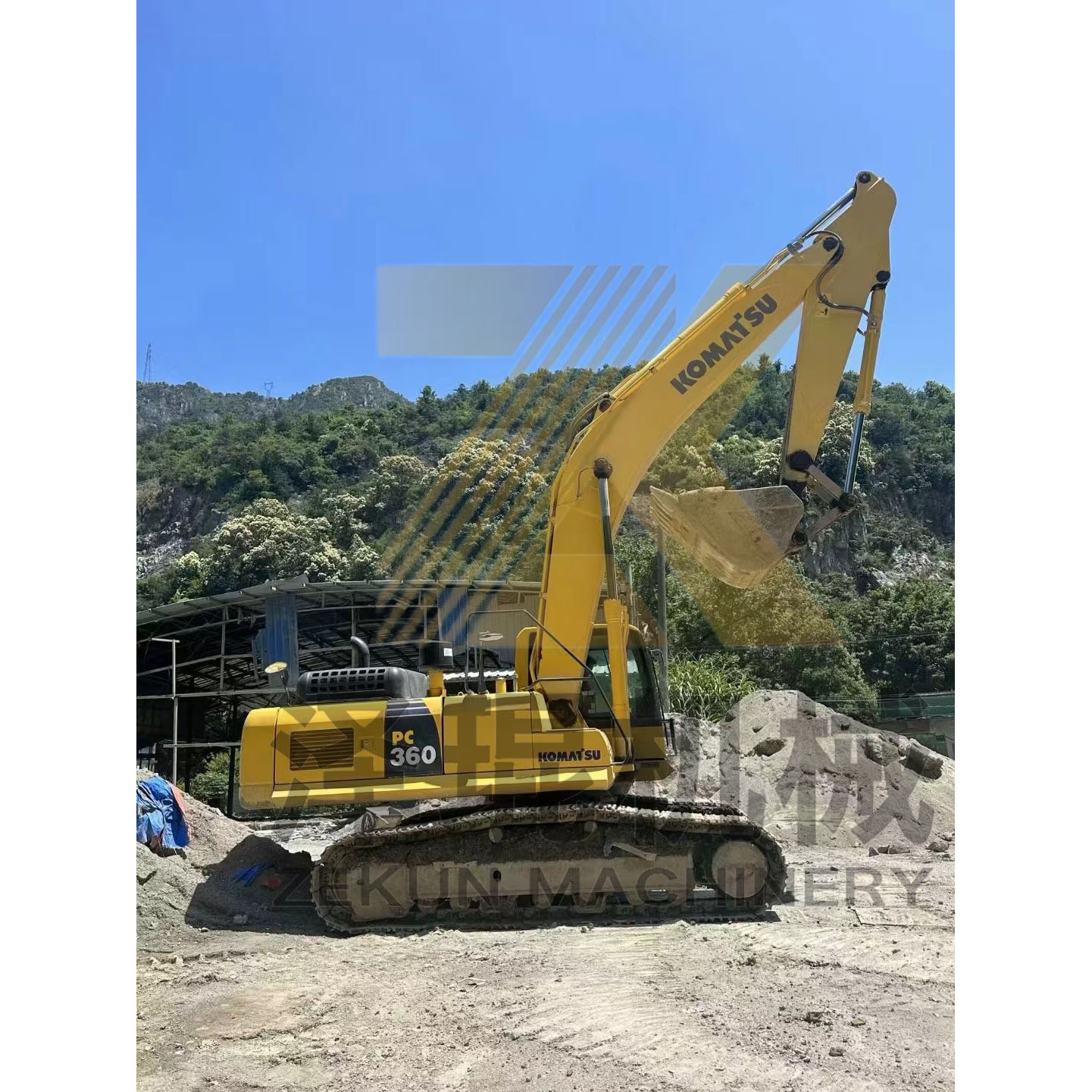 Used 30 Ton Komatsu PC360 Excavator PC360-8M0 with Hydraulic Valve