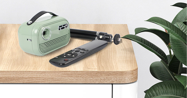 320g Pico Pocket Projector With Built In Speaker WVGA 854*480