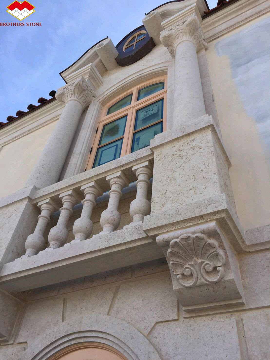 Customized Luxury Marble Staircase Handrail Column for Villa Style Interior Design