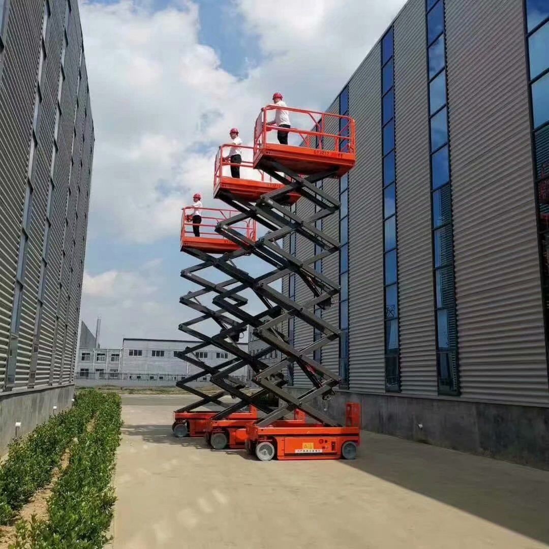 Battery Powered Self Propelled Scissor Lift Platform for Aerial Installation / Maintenance Working