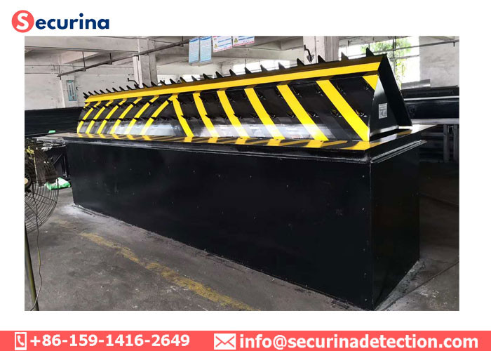 Traffic Barrier Security Automatic Road Blocker Barricade Machine With Hydraulic Control System