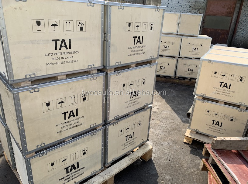 Original Used Japanese TD42 TD42T Diesel Engine With Gearbox For Nissan Truck Replacement Parts