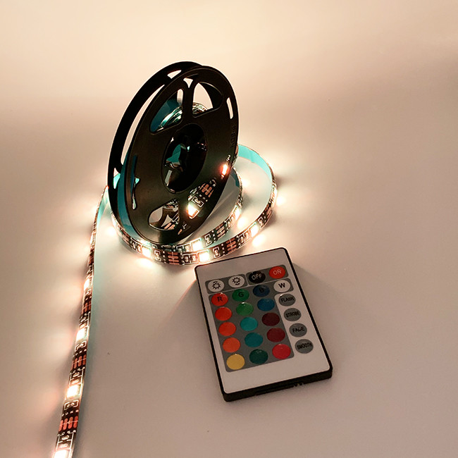 hot sale china12v 5m smd5050 waterproof ip65 rgb led strip lights with remote controller
