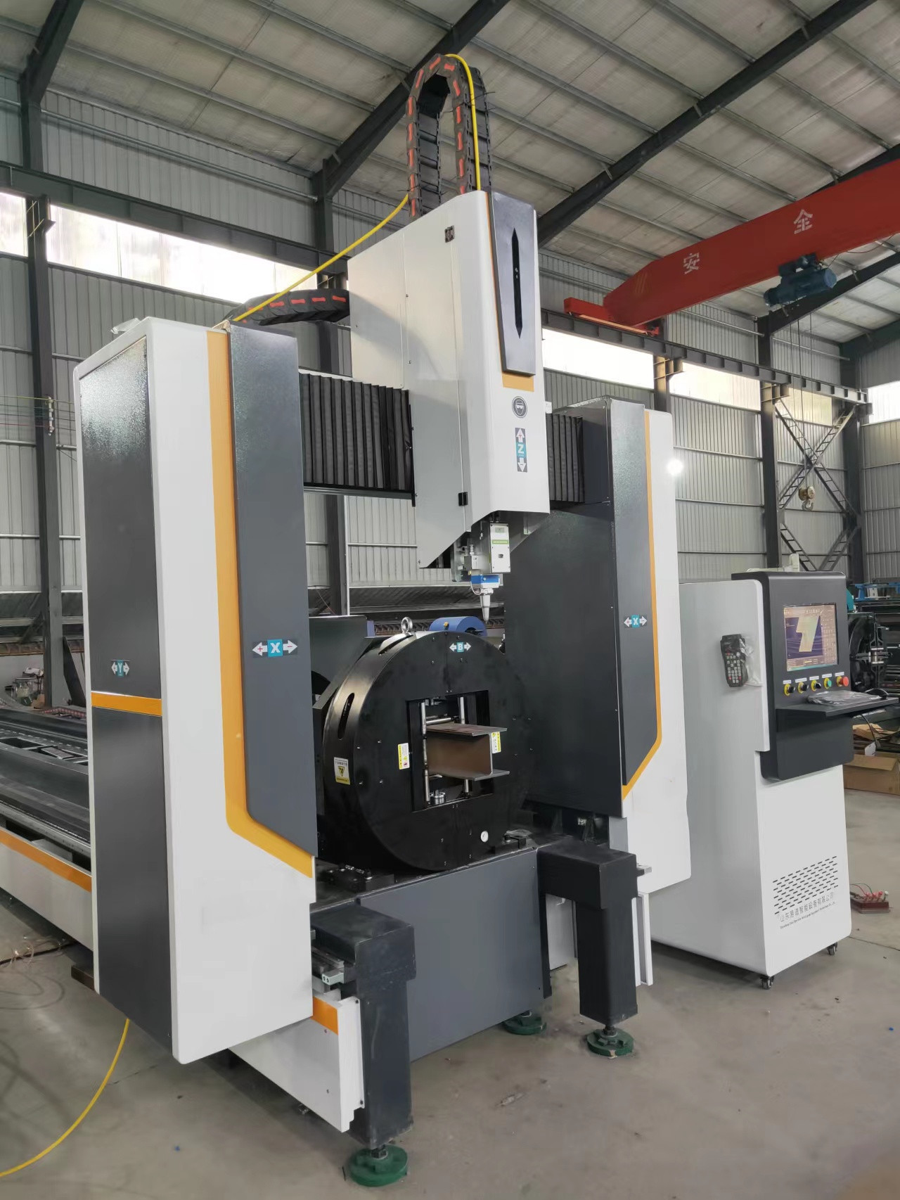 Stable High Efficiency Cnc Fiber Laser Cutting Machine Multifunction