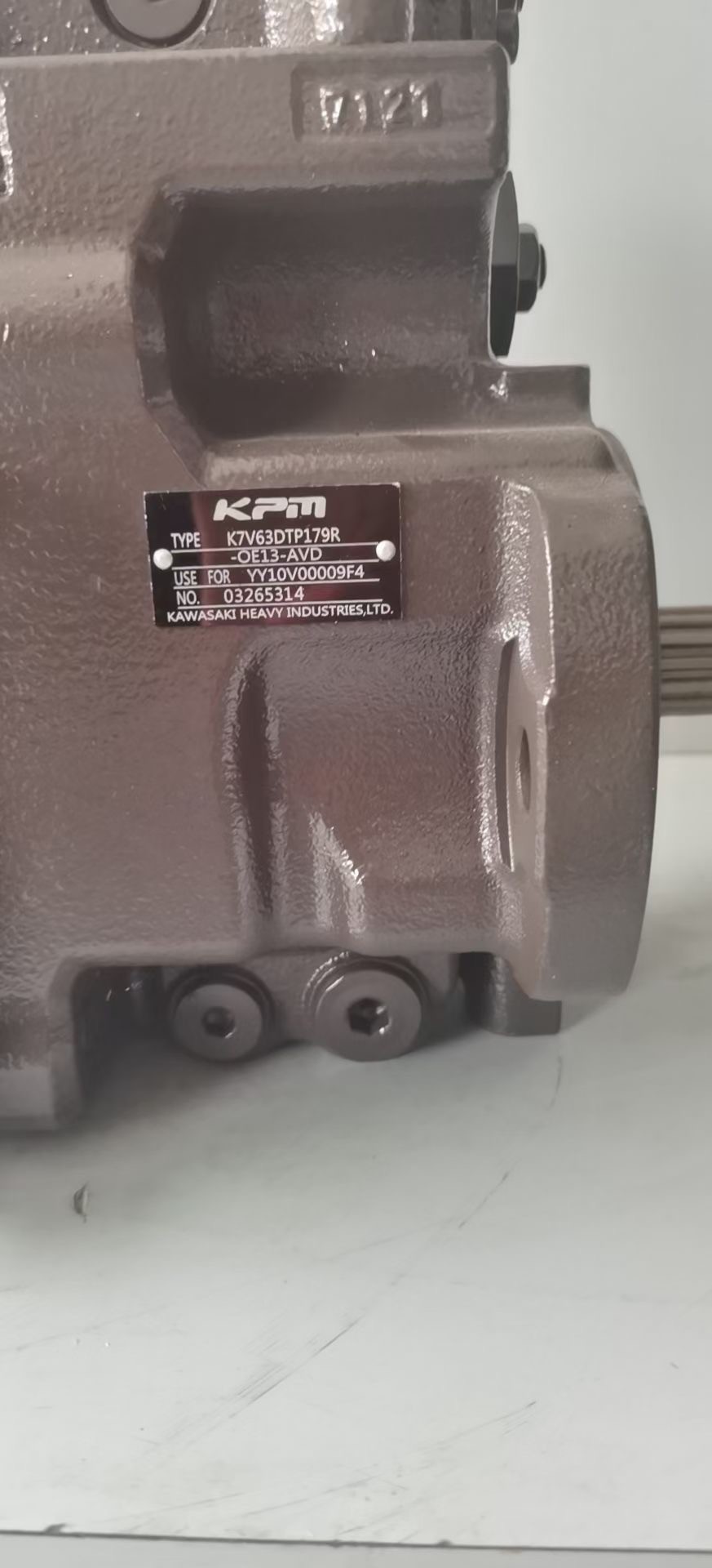 Kobelco SK130-8 SK140-8 Excavator Main Hydraulic Pump K7V63DTP179R-OE13-AVD