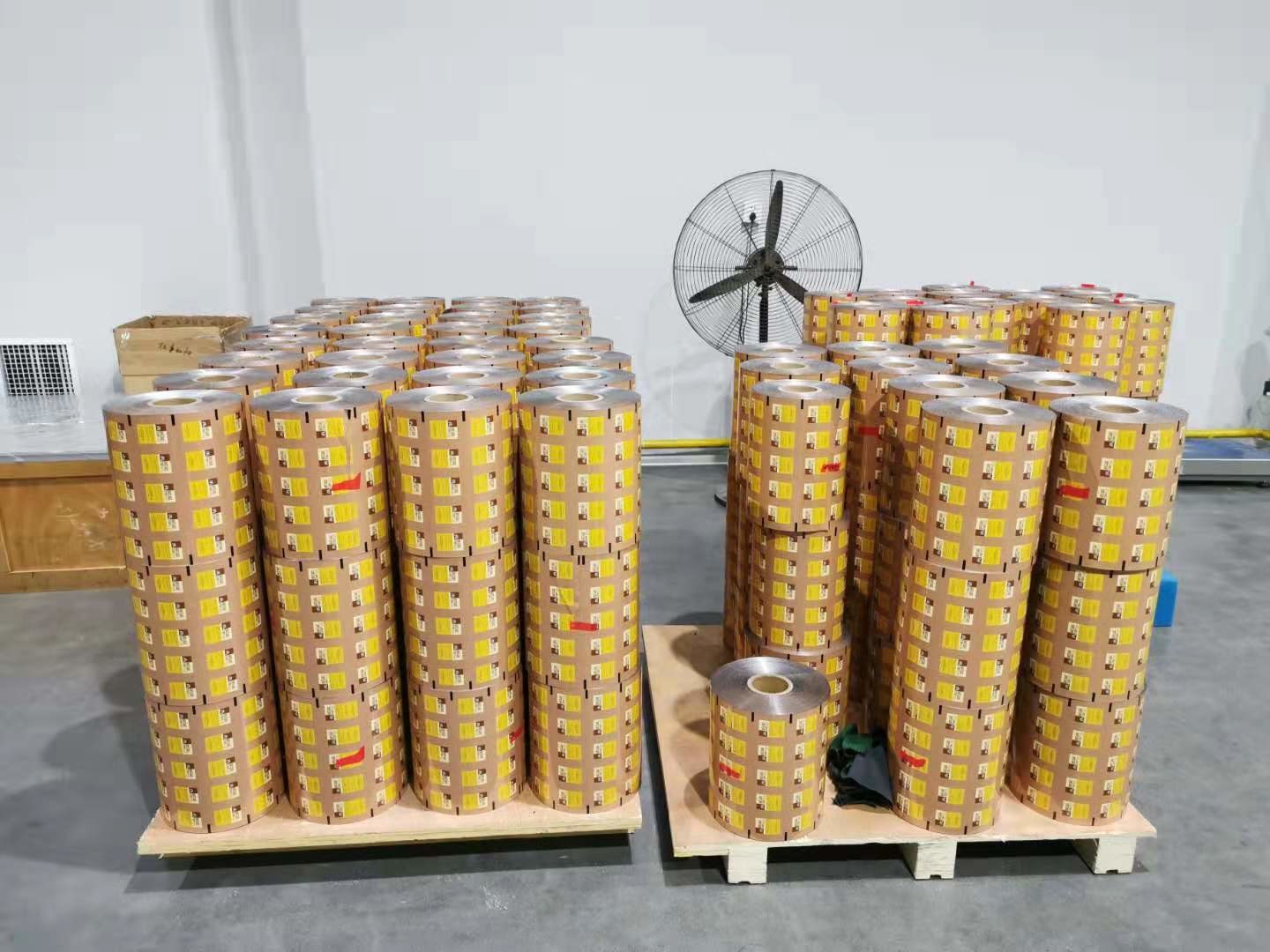 ODM Printed 100 Micron Aluminum Foil Roll Film Alloy 8011 Cup Sealing