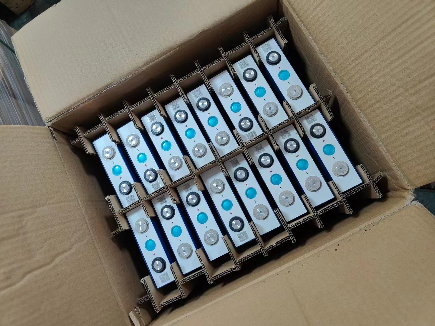 6000 Cycle Deep Cycle Lithium Lifepo4 CATL GRADE A Battery Cell 3.2v 280ah