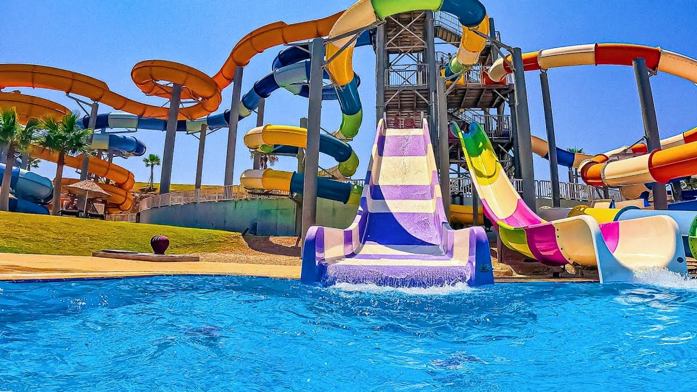Swimming Pool Water Play Equipment Fiberglass Water Slide For Adults