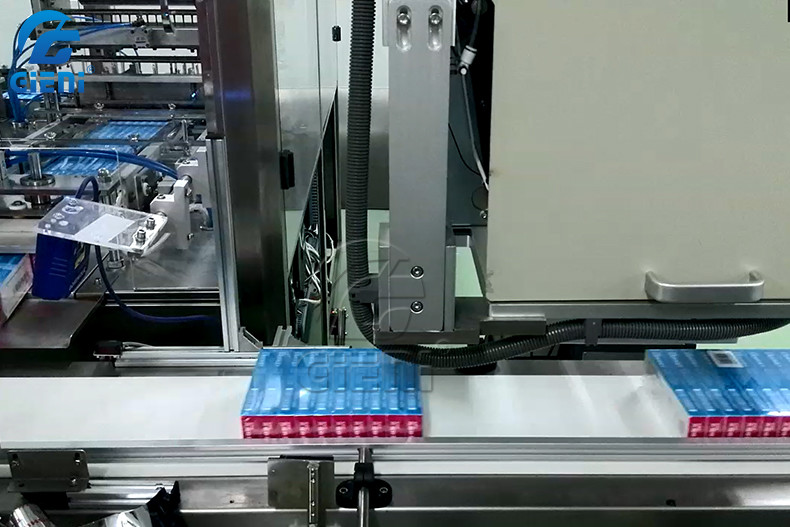 220V 0.65KW Automatic Box Labeling Machine Real Time Barcode Printing