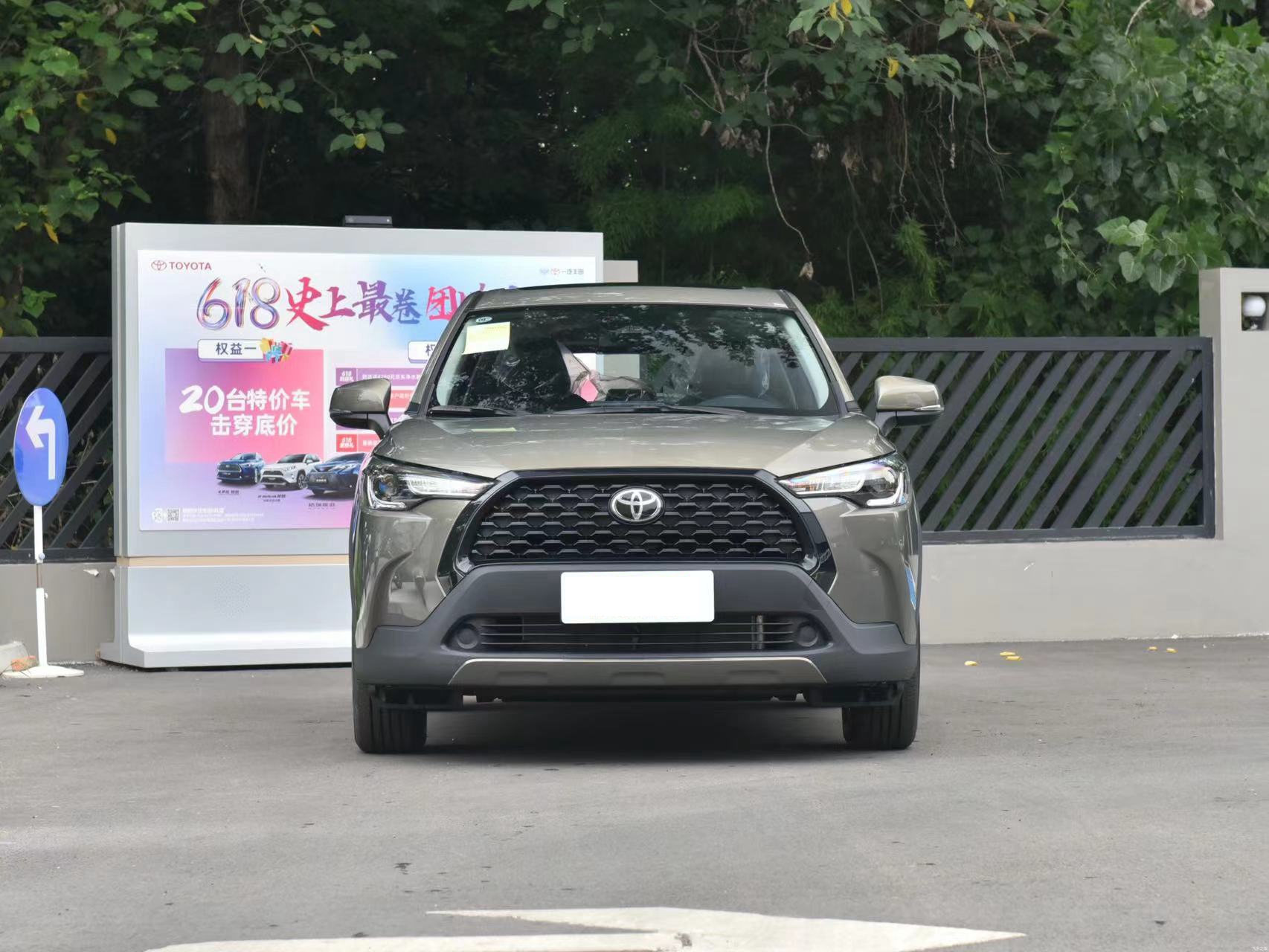 To-yota Corolla Cross Hybrid Automatic Gearbox Leather Seats Maximum Torque Nm 200-300Nm Direct Sale UNIV UNIK R/AV4 Camry