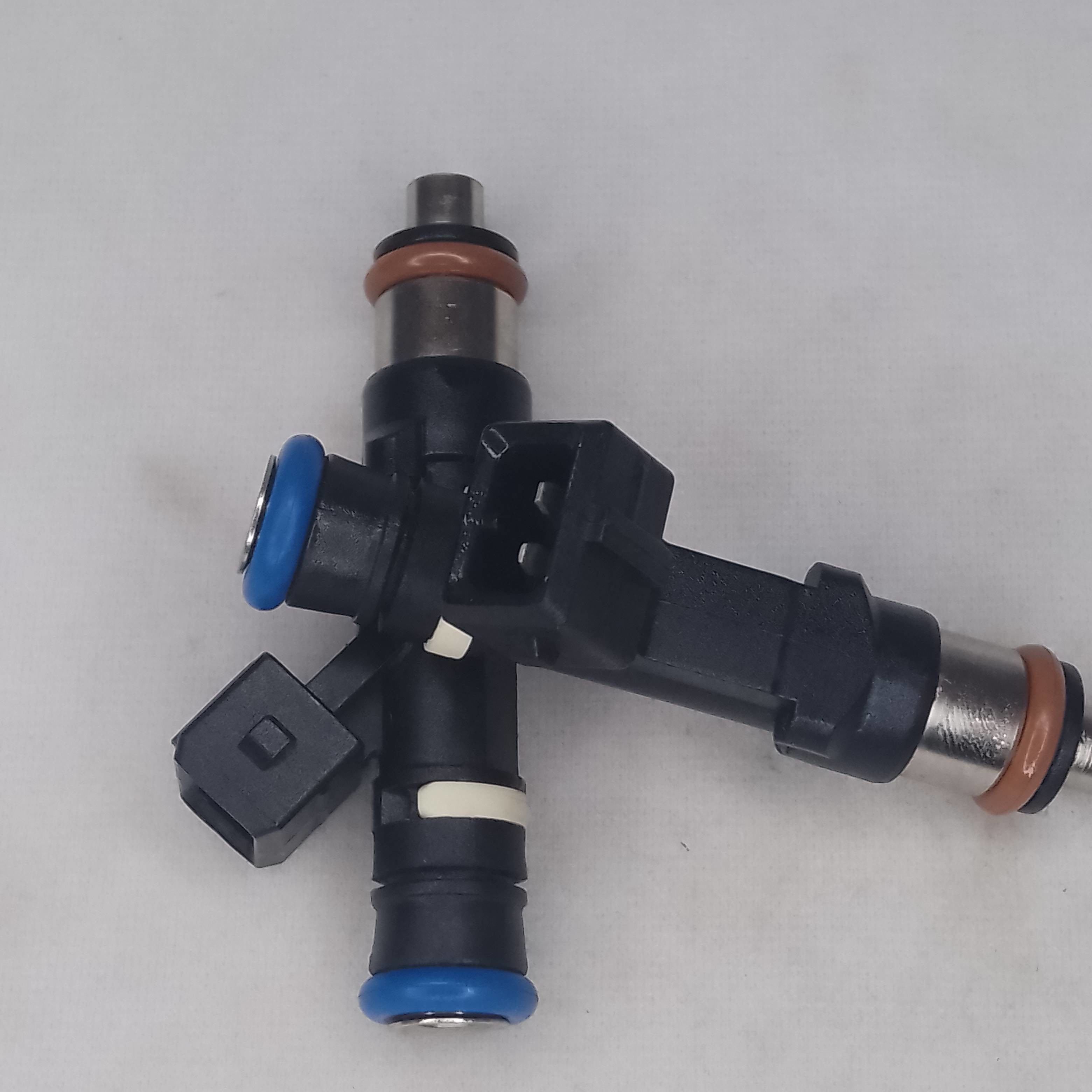 0 280 158 099 Bosch 2.4L Chevrolet Captiva Fuel Injector For Petrol Engine Direct Injection