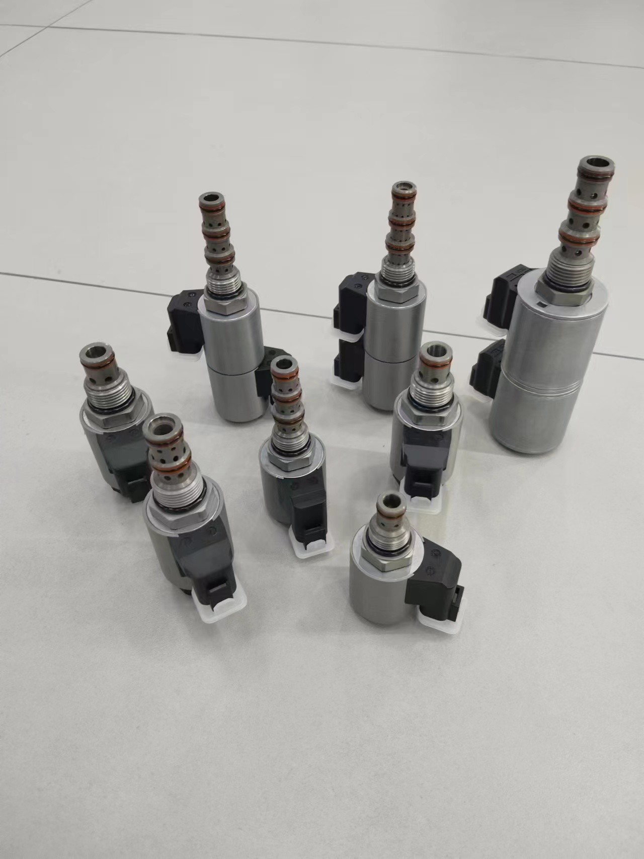 KSF10-22-0-N Excavator Hydraulic Cartridge Solenoid Valve VC12 Cavity Hole