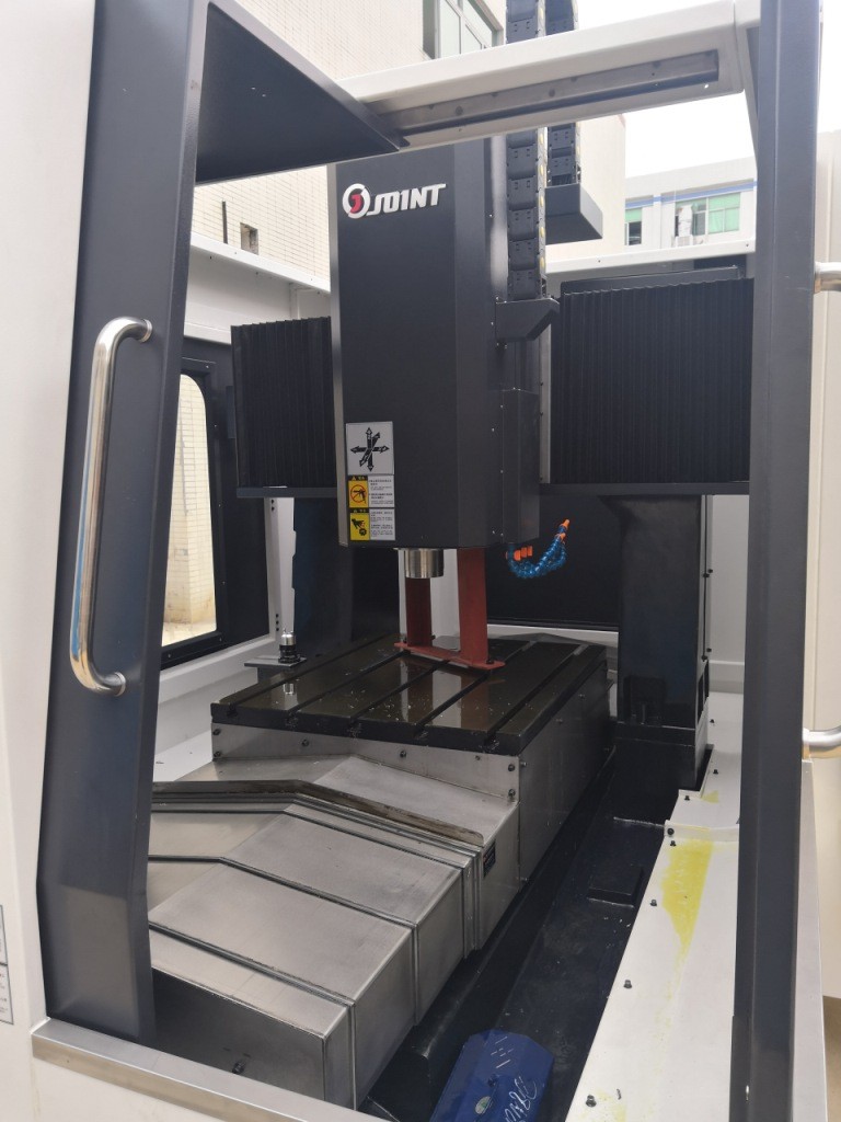Linear Guide Vertical 3 Axis CNC Engraving Milling Machine ER32 Spindle CM-8120