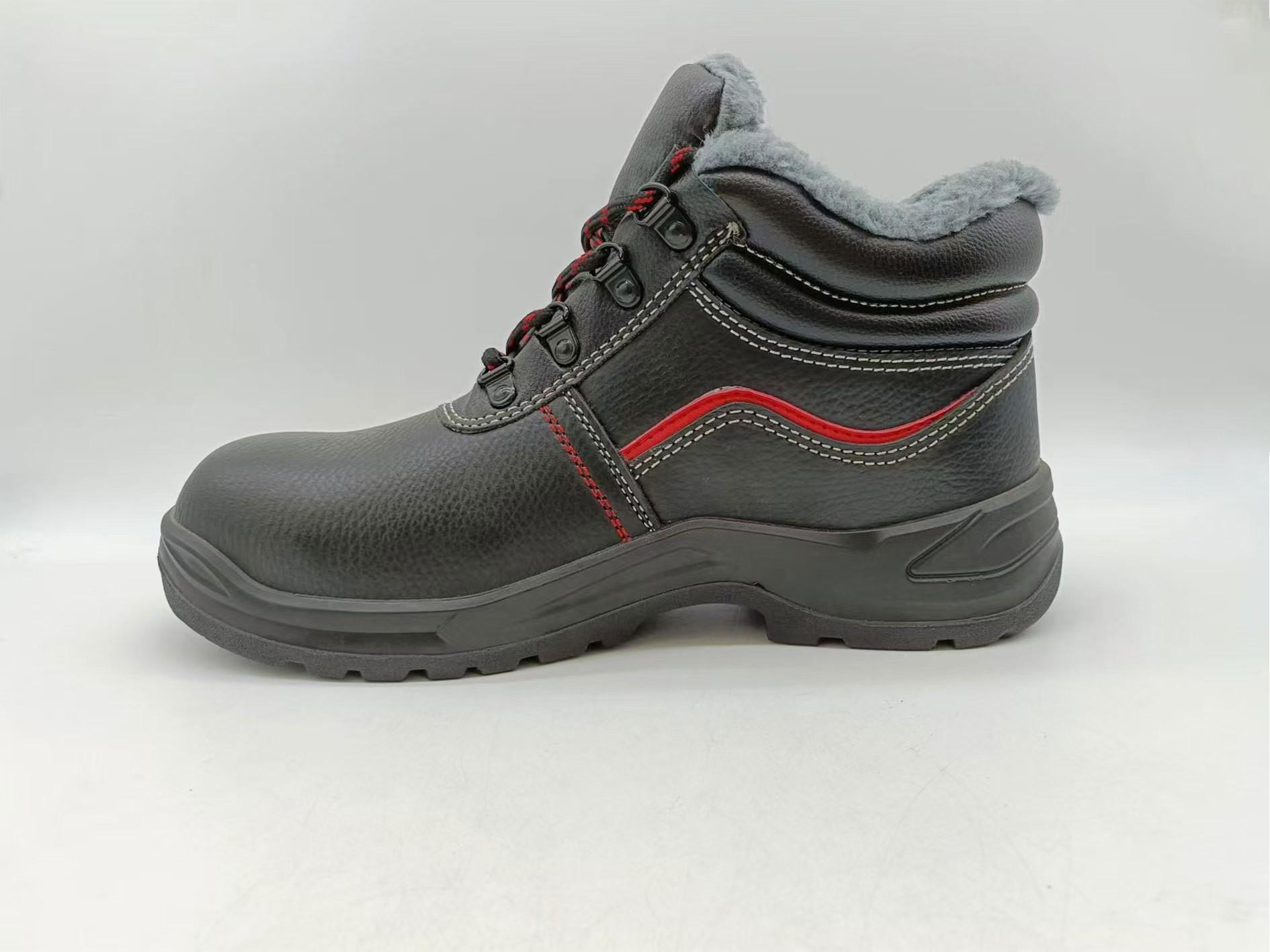 Anti Puncture Winter High Top Shoes Black Leather Slip Resistant Shoes Durable