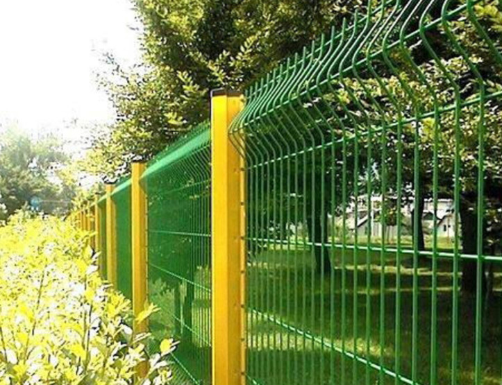 Galvanized 3D Triangle Bending Fence For Farm 4.0mm*50*200mm Anticorrosion