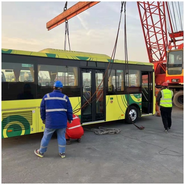 7.3m 25 Seater Mini Zero Emission Bus 69km/H For Urban Transportation