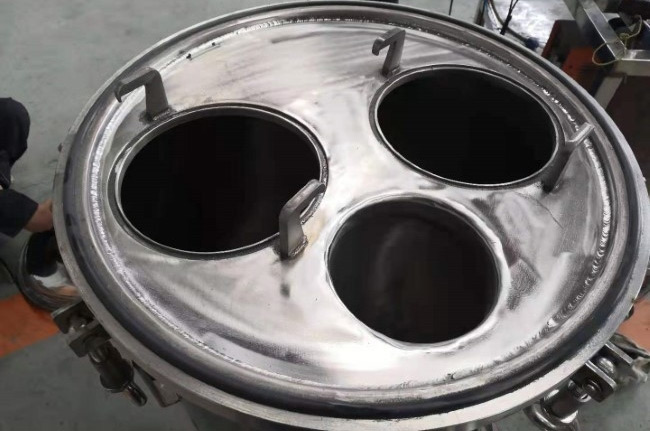 Quick-opening multi-bag filter