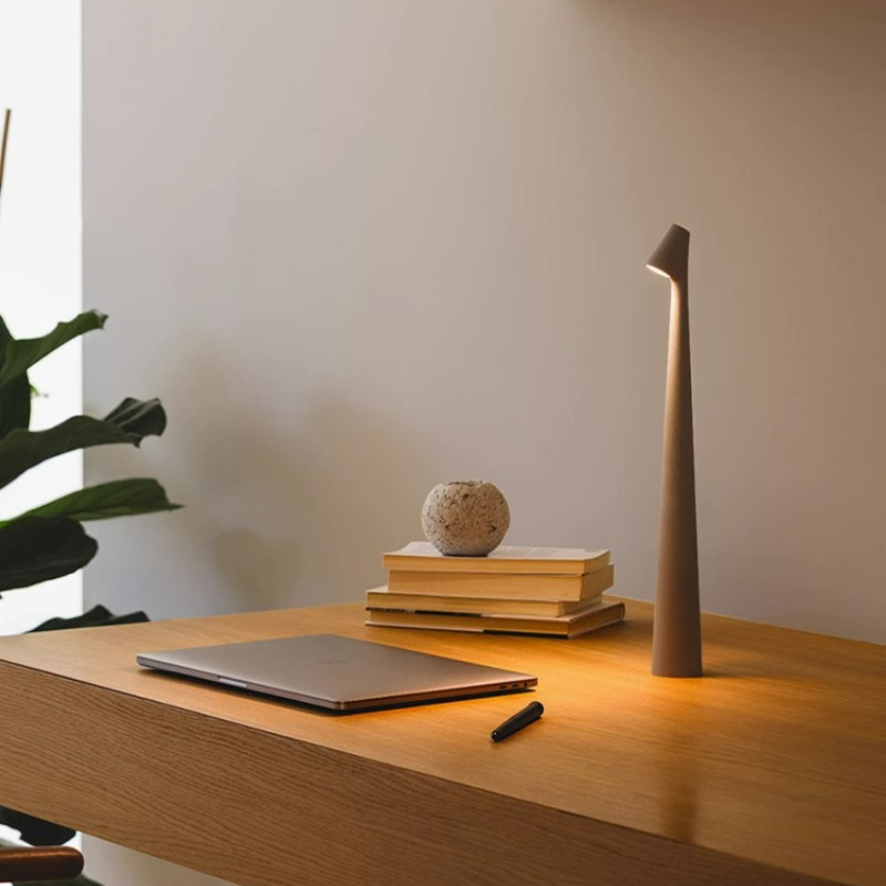 Nordic Designer Table Lamp for Kitchen Bedroom Living room led wireless table lamp(WH-MTB-280）